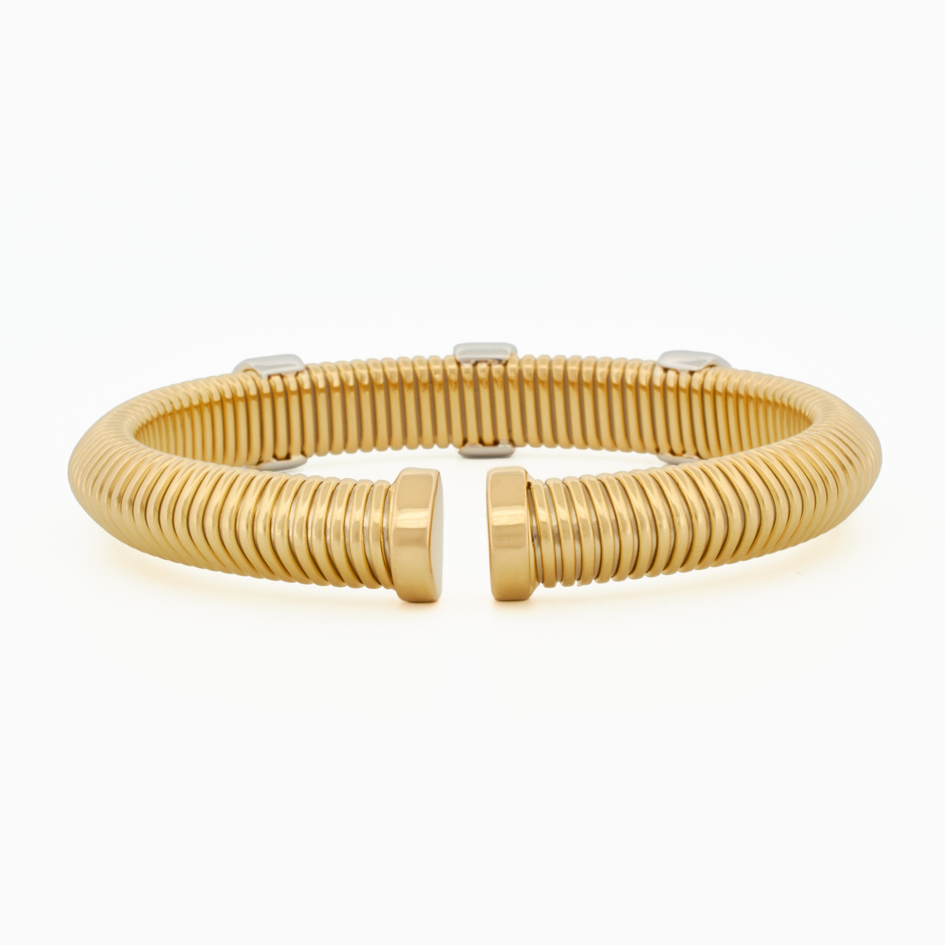 Luxurious Tubogas Bangle with Three Diamond Pavé Stations
