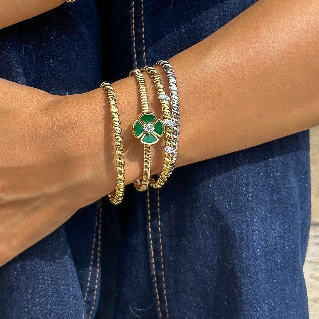 Tubogas Bangle with Malachite Clover and Diamond Center