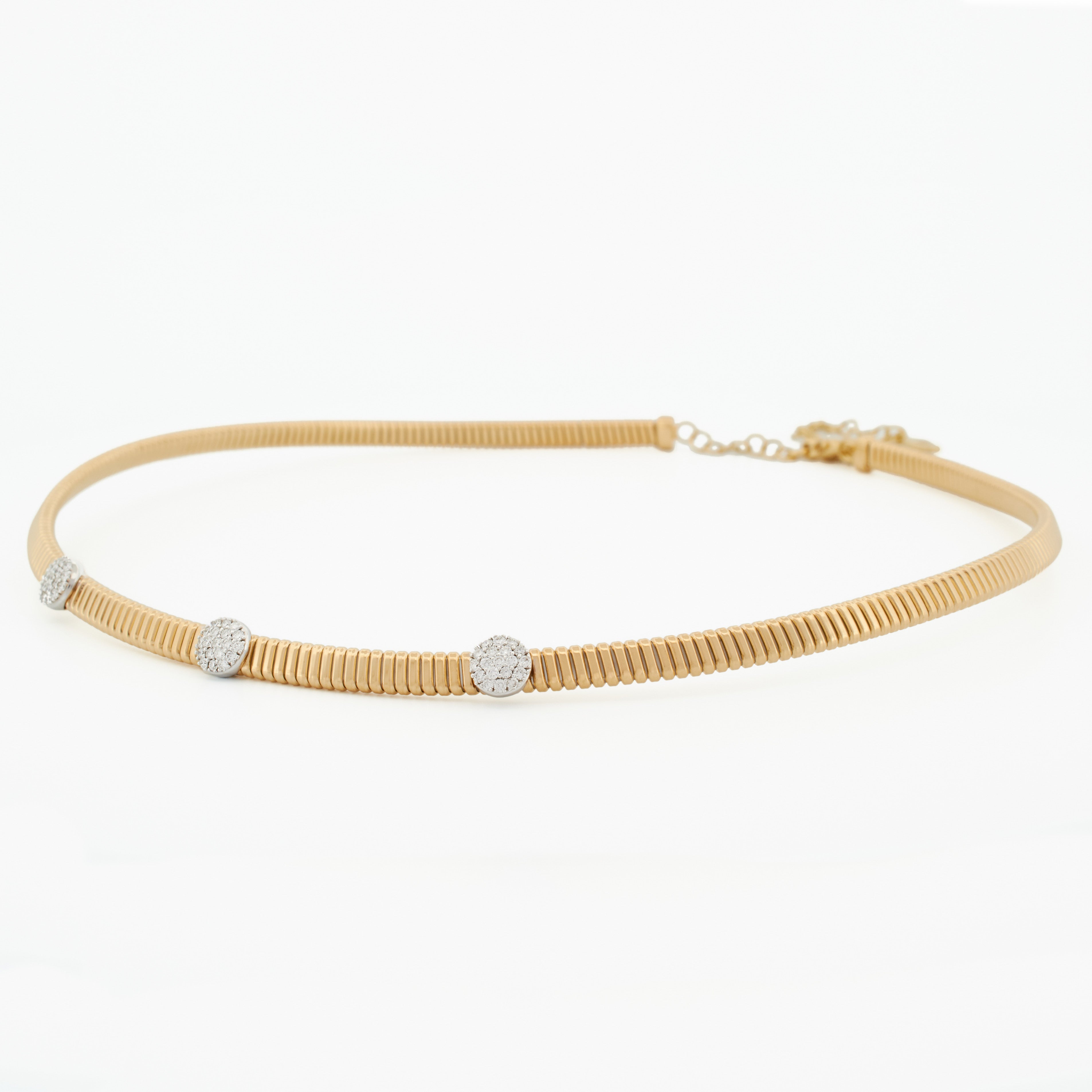 Sophisticated Tubogas Necklace with Diamonds