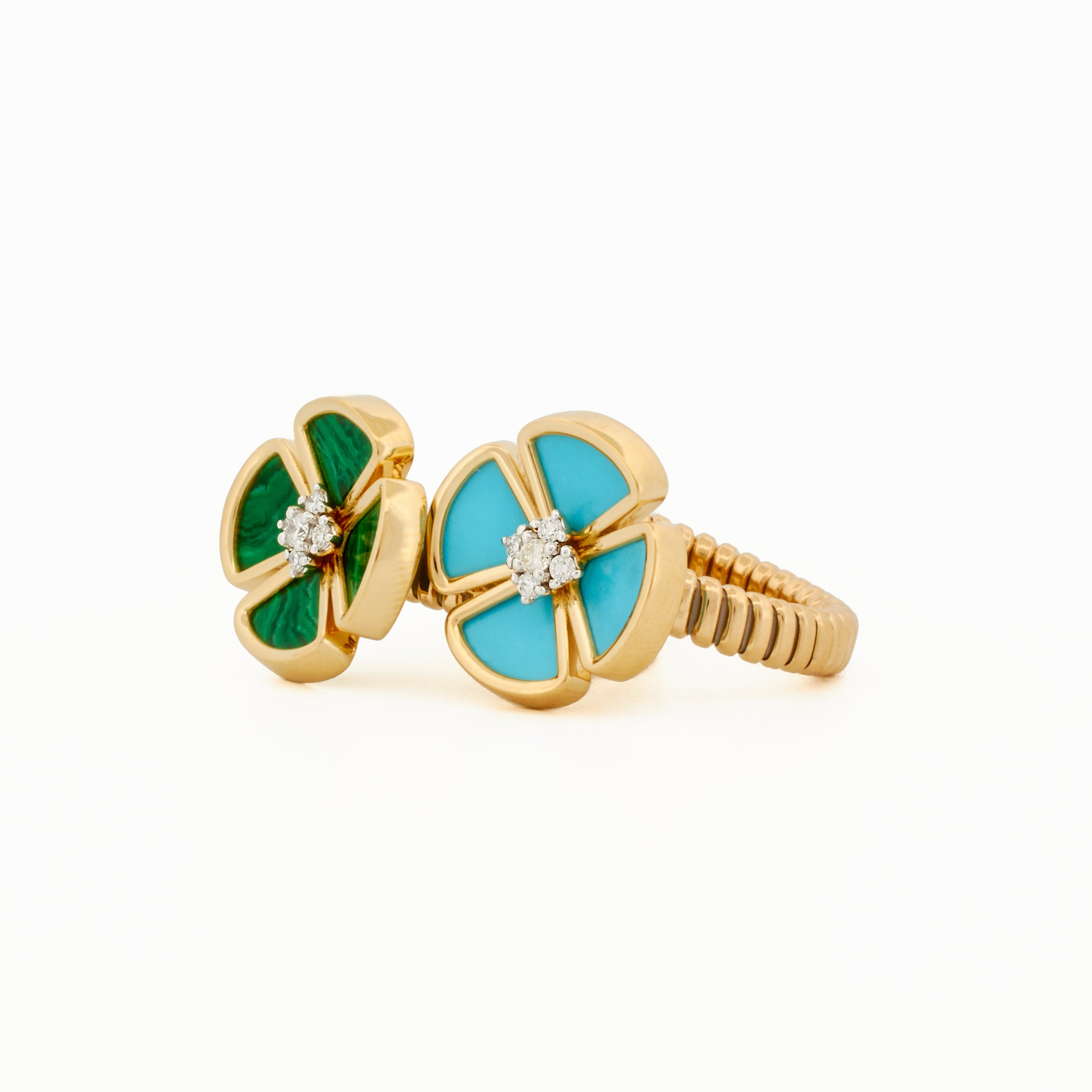 Turquoise Clover Ring with Diamond Center