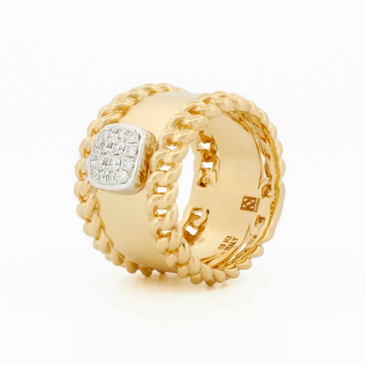 Ring with Chain Accents and Square Pavé Diamond Center