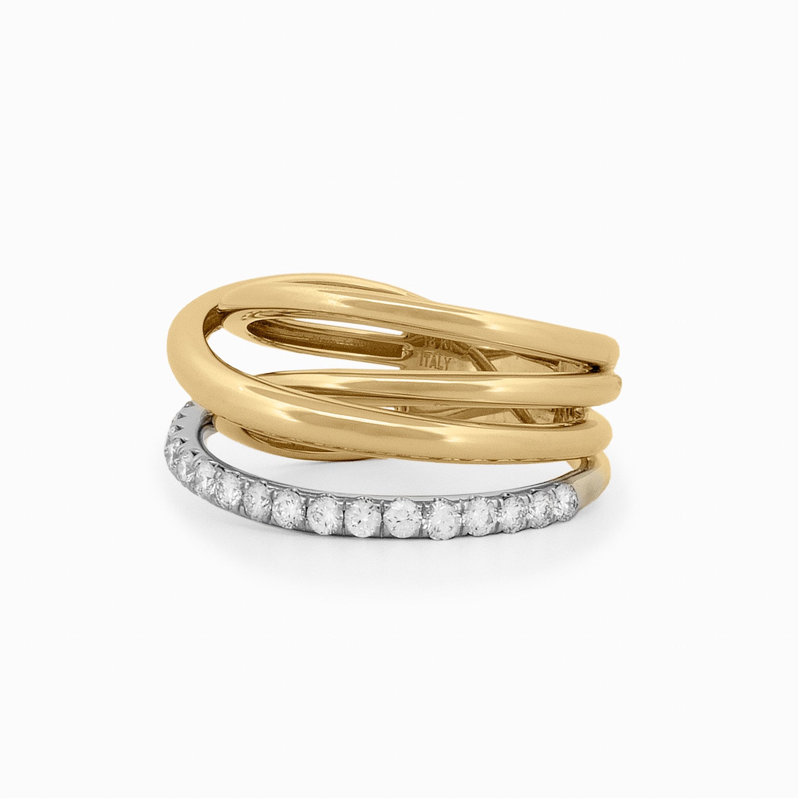 Crossover Ring with Pavé Diamond Band