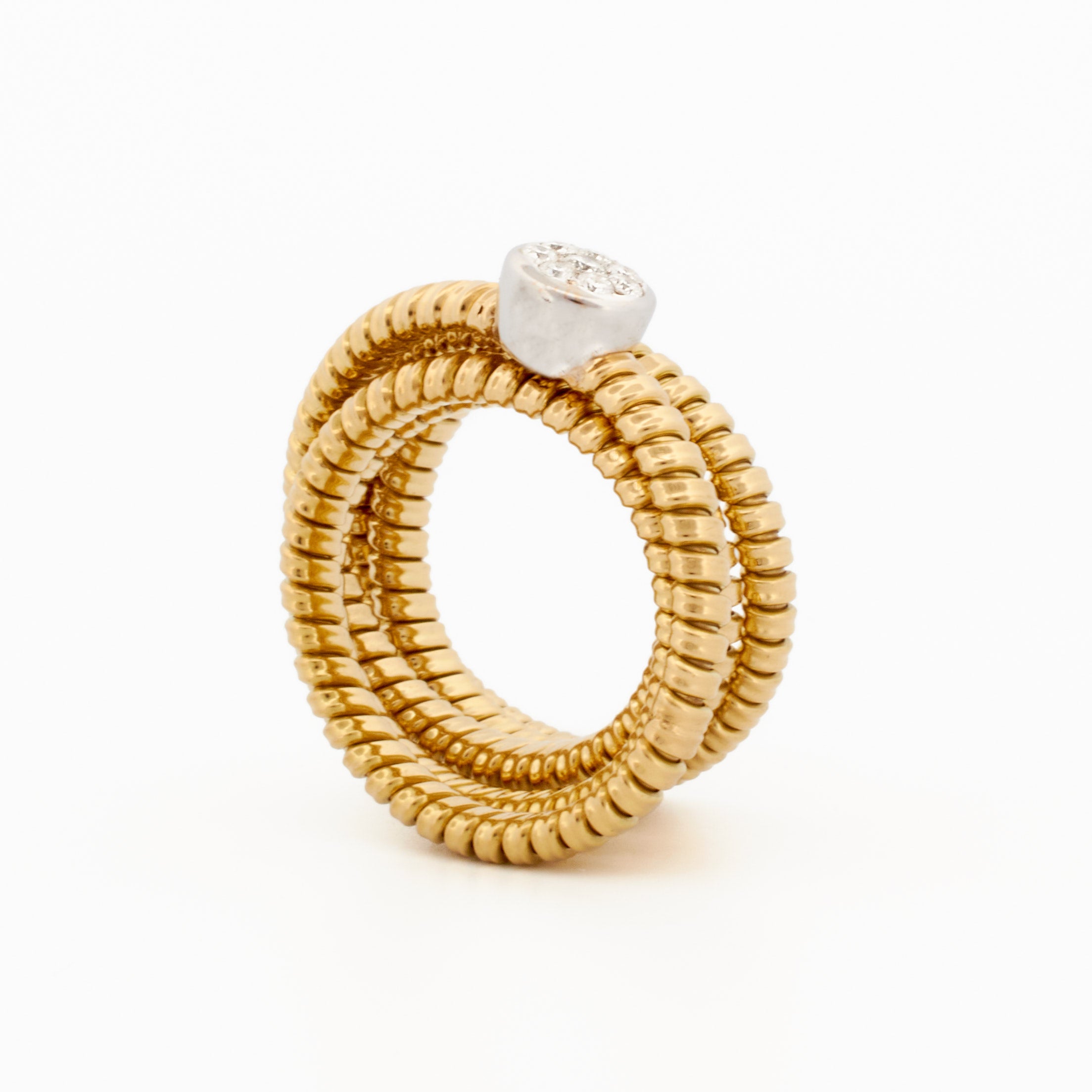 Flexible Spiral Tubogas Ring with Round Pavé Diamond