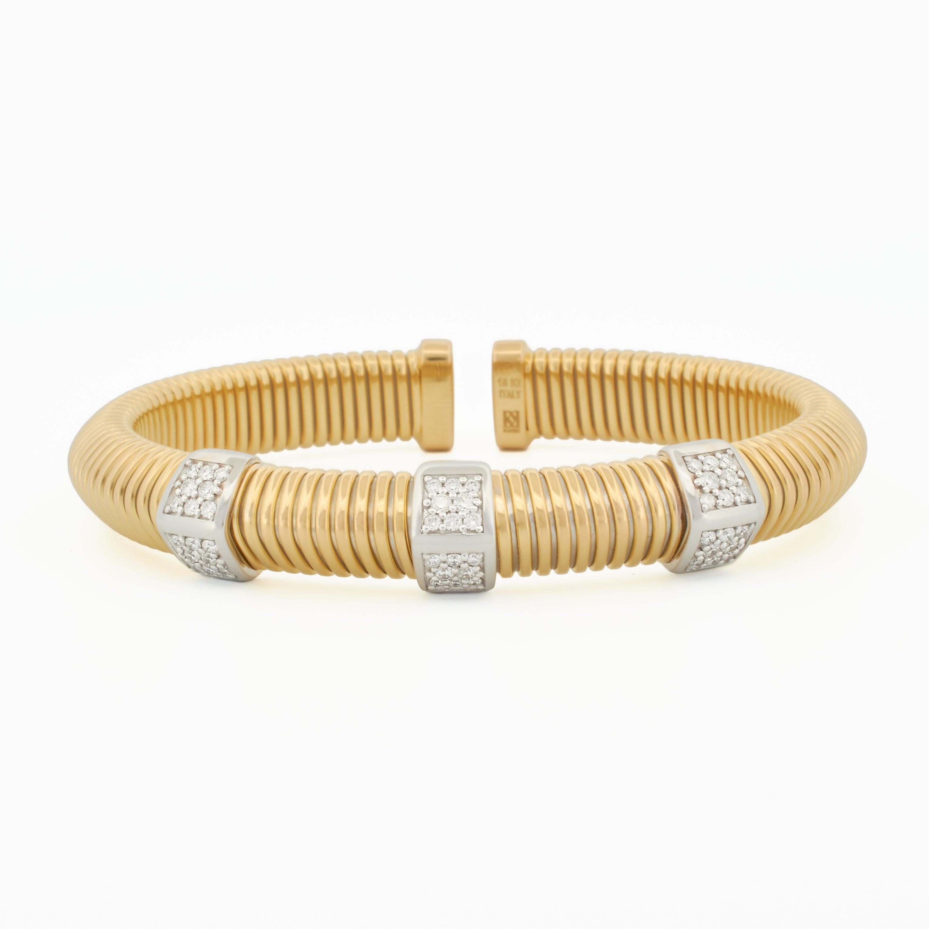 Luxurious Tubogas Bangle with Three Diamond Pavé Stations