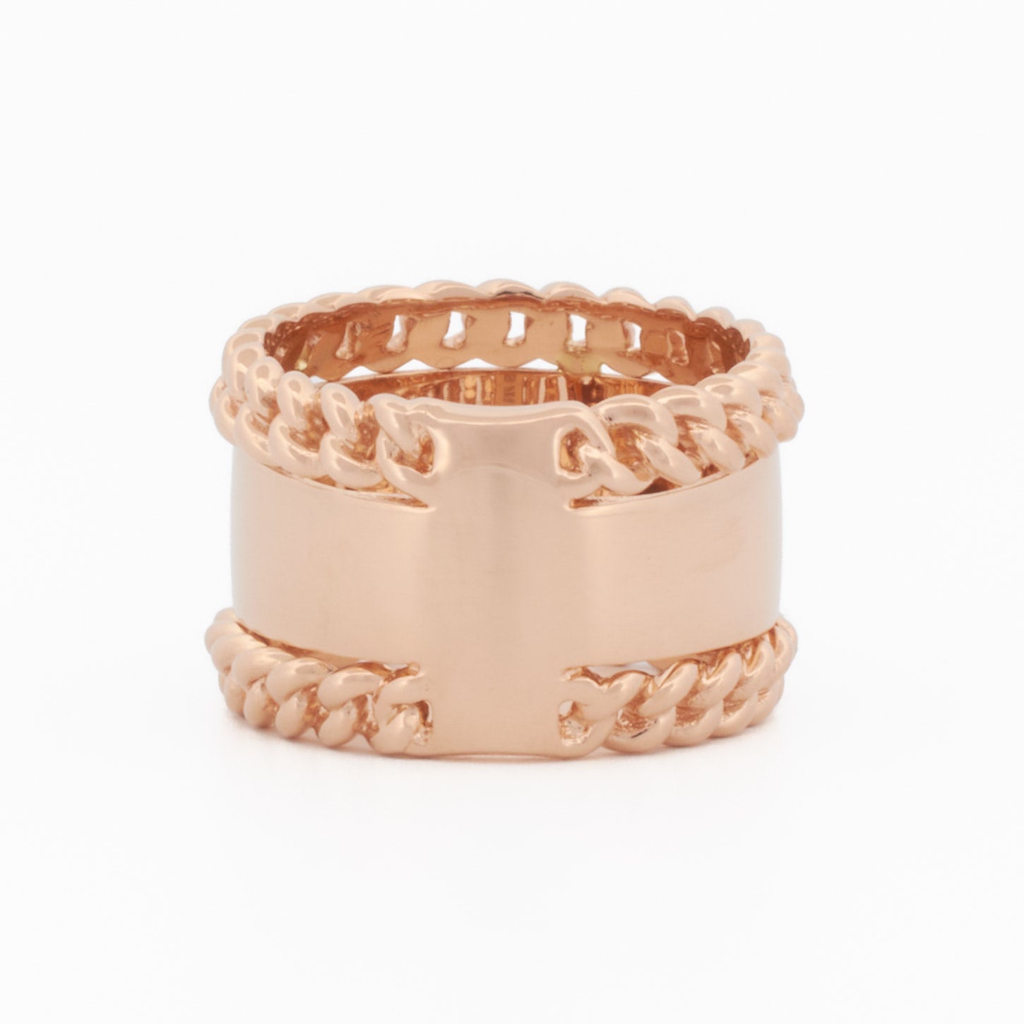 Ring with Chain Accents and Round Pavé Diamond Center