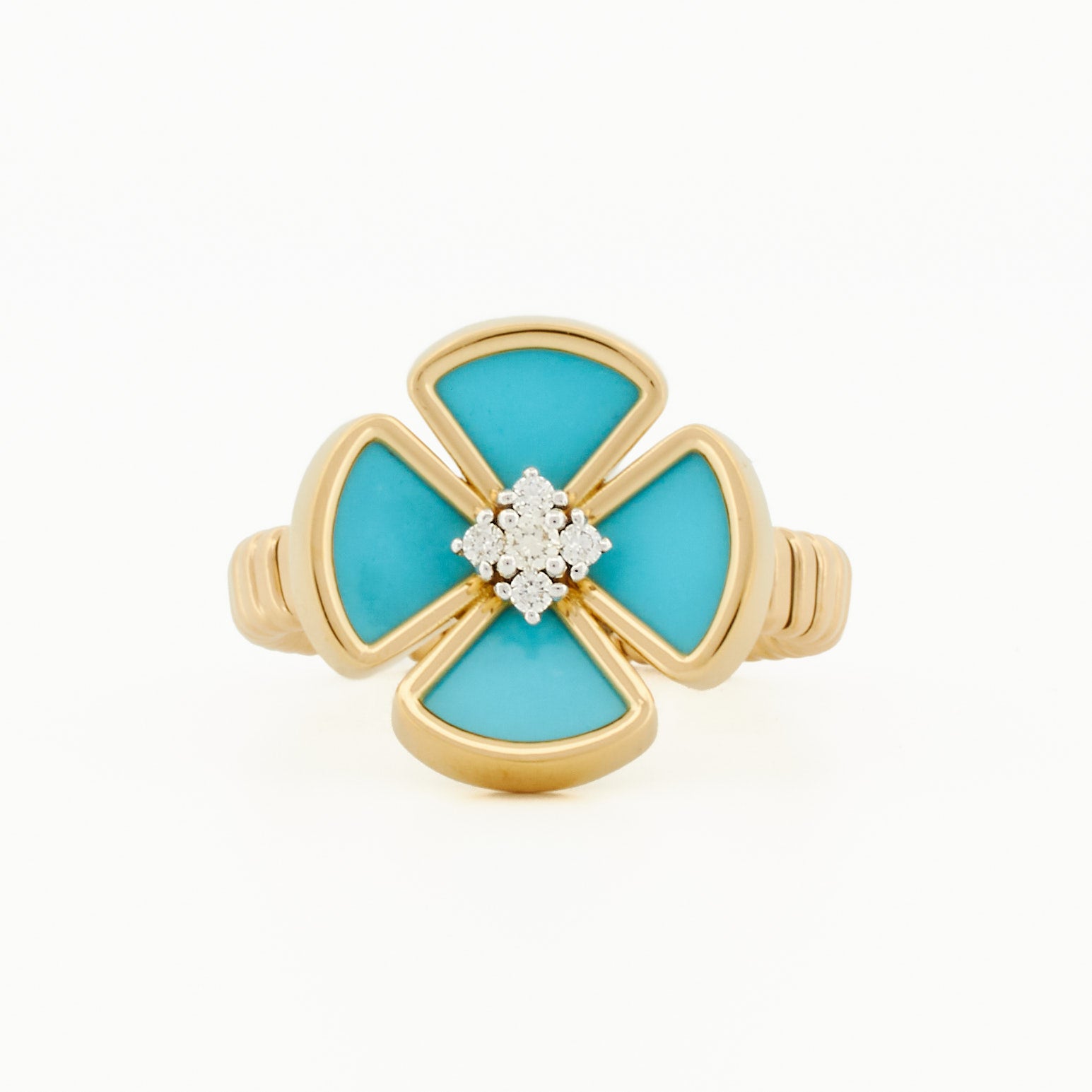 Turquoise Clover Ring with Diamond Center