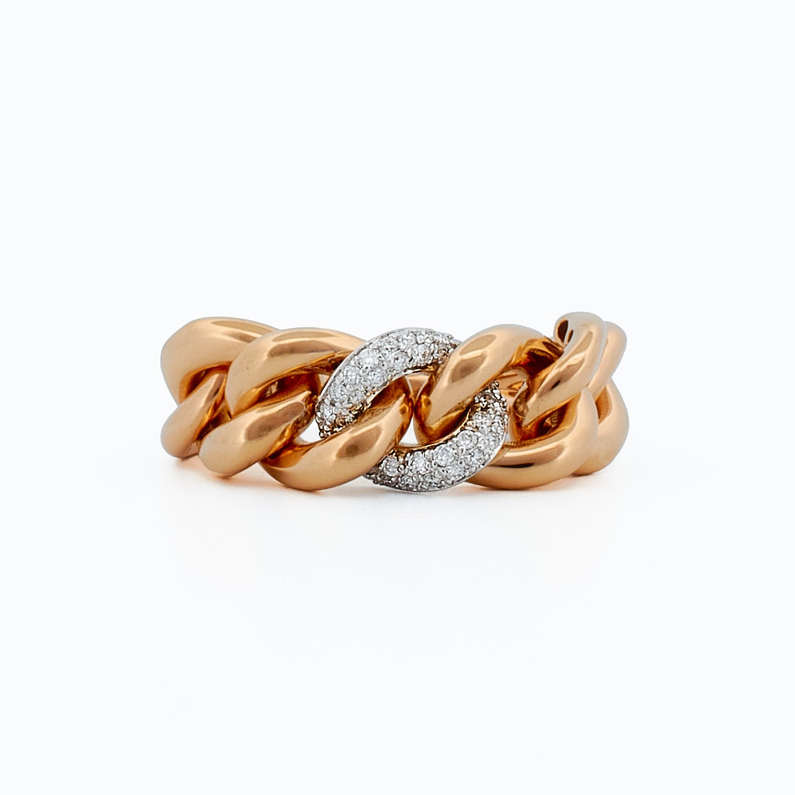 Chunky Chain Ring with Pavé Diamond Centerpiece