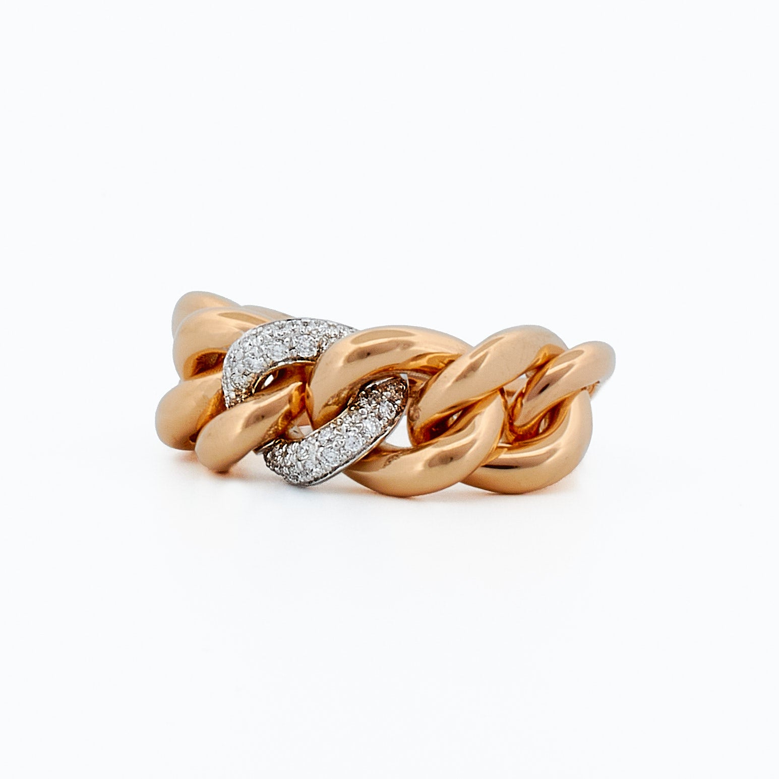 Chunky Chain Ring with Pavé Diamond Centerpiece