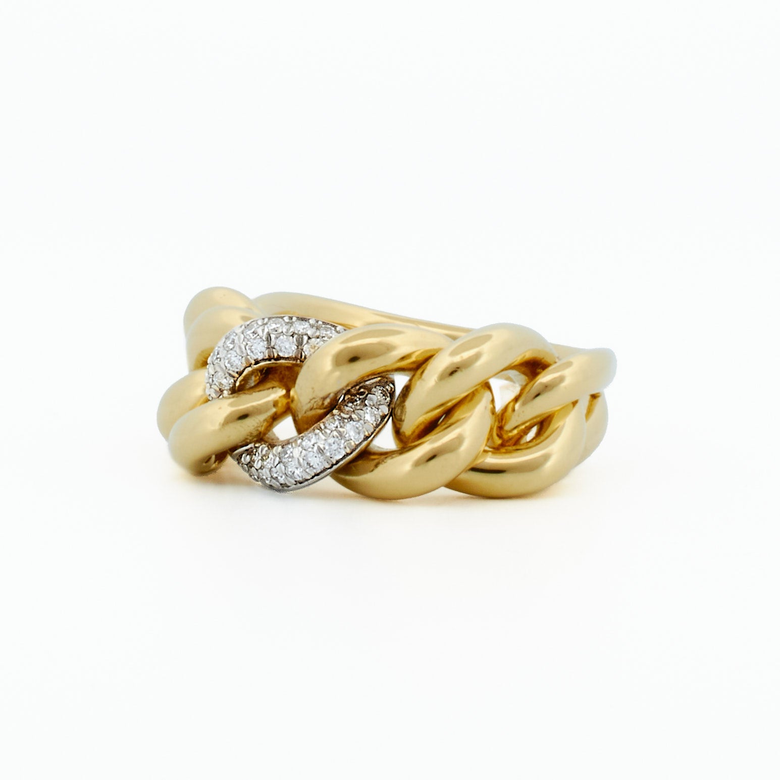 Chunky Chain Ring with Pavé Diamond Centerpiece
