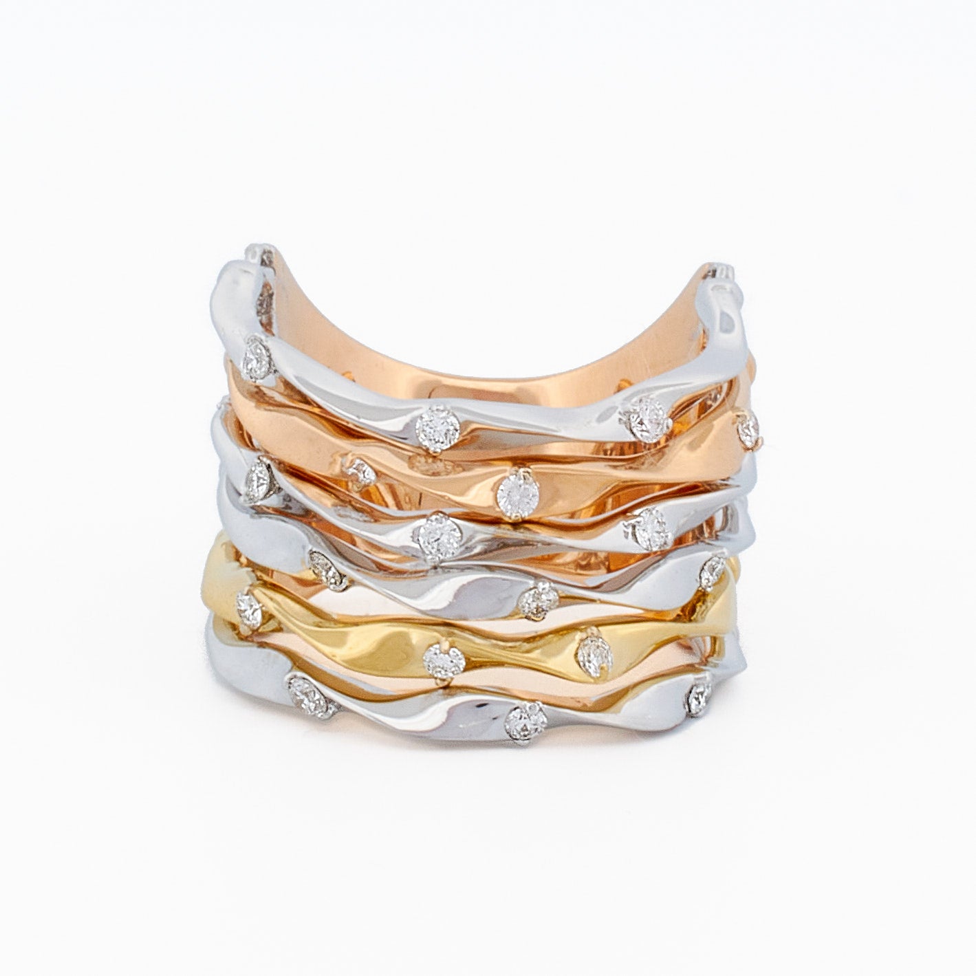 Moving Tri-Tone Diamond Wave Ring